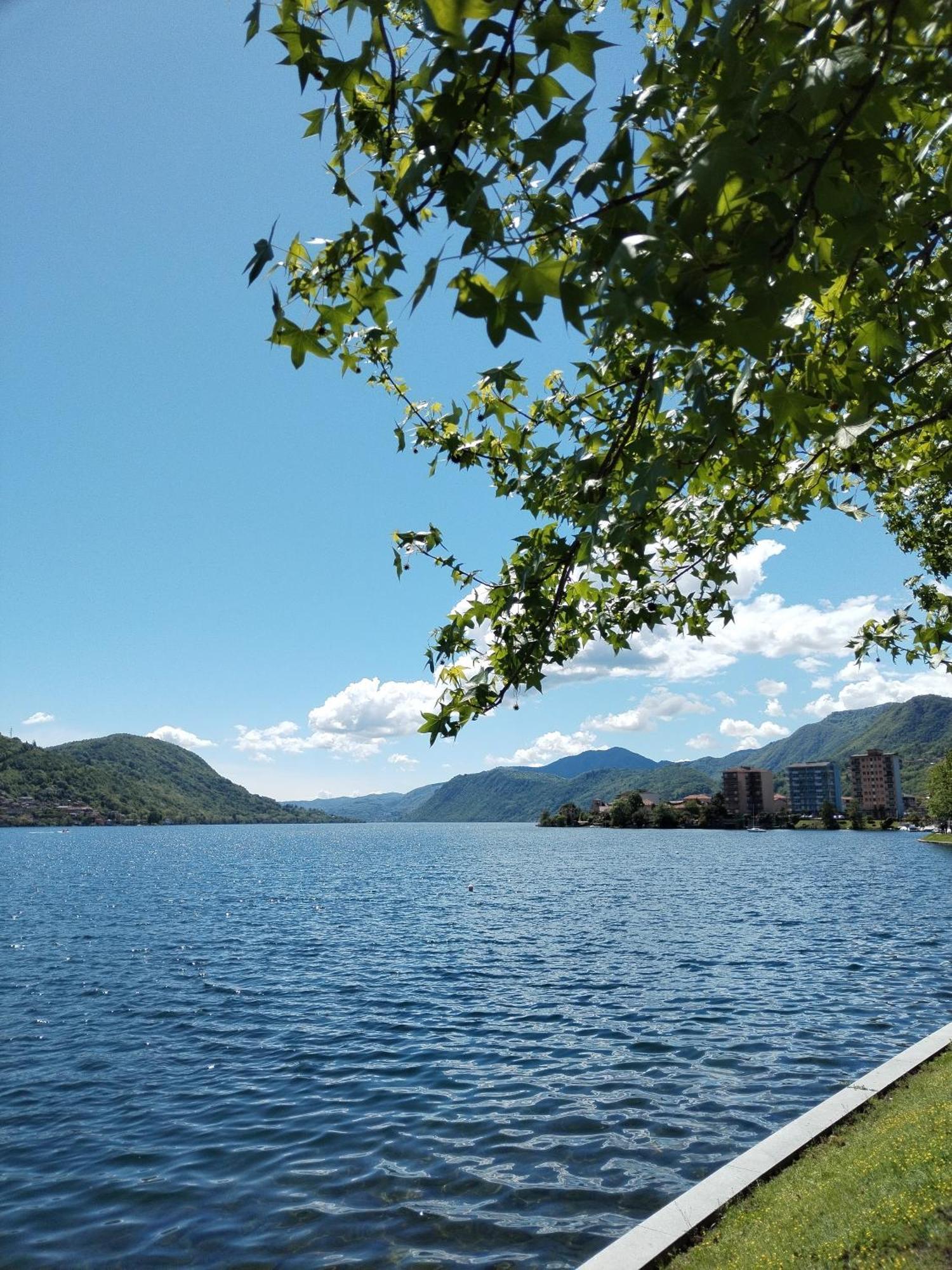 Un Balcone Sul Lago Apartment Omegna Exterior photo